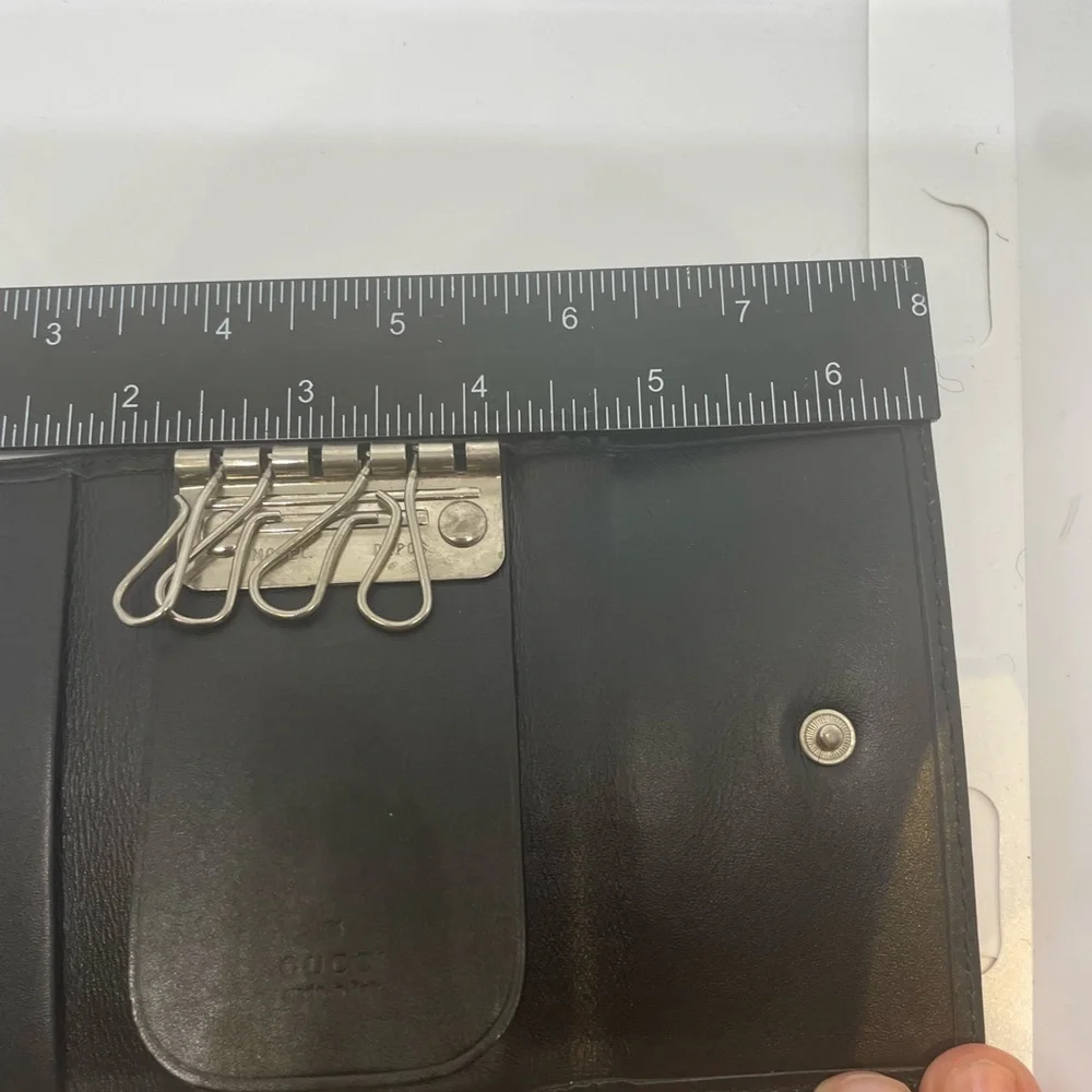 GUCCI key wallet GG canvas and leather inside Authentic used - Picture 4 of 8